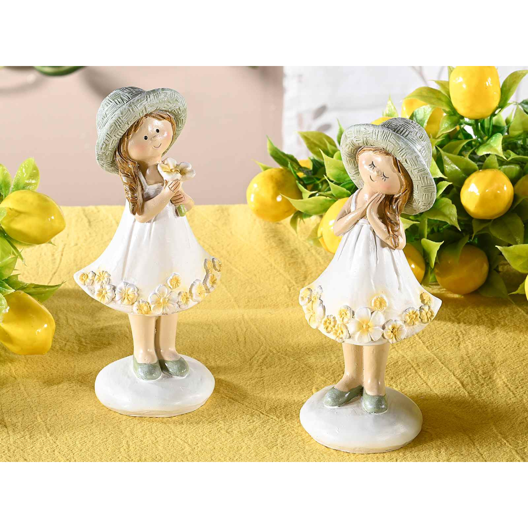 Statuina Bimba Margherite